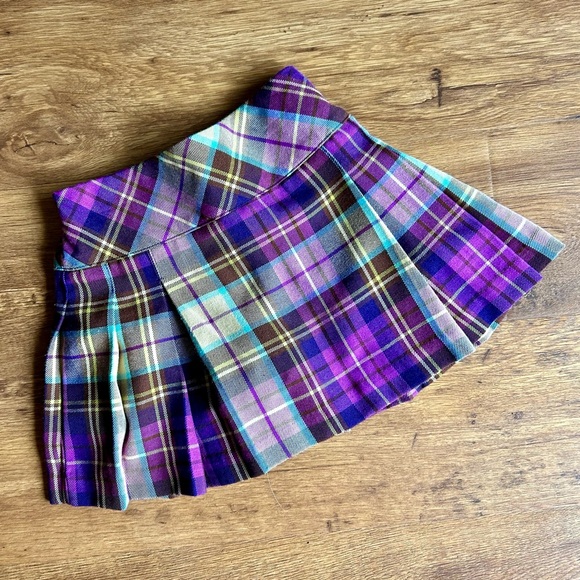 Hartstrings Plaid Skirt - Picture 1 of 4